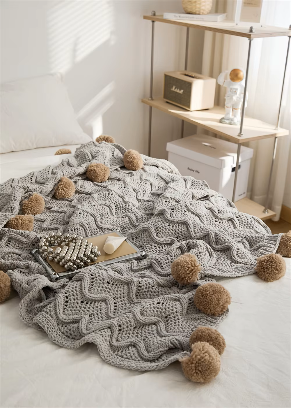 Pompons Chenille Knitted Blanket