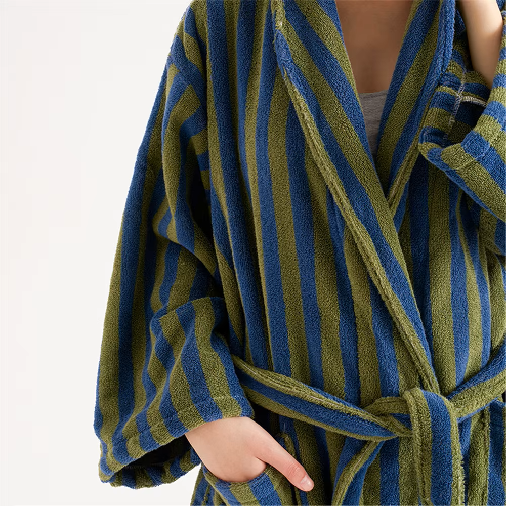 Unisex Retro Checkerboard Cotton Bathrobe