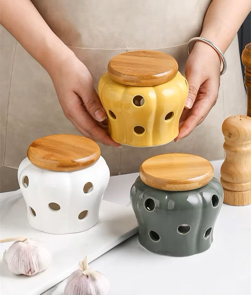 Ceramic Garlic Keeper with Bamboo Lid