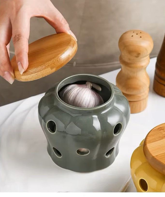 Ceramic Garlic Keeper with Bamboo Lid