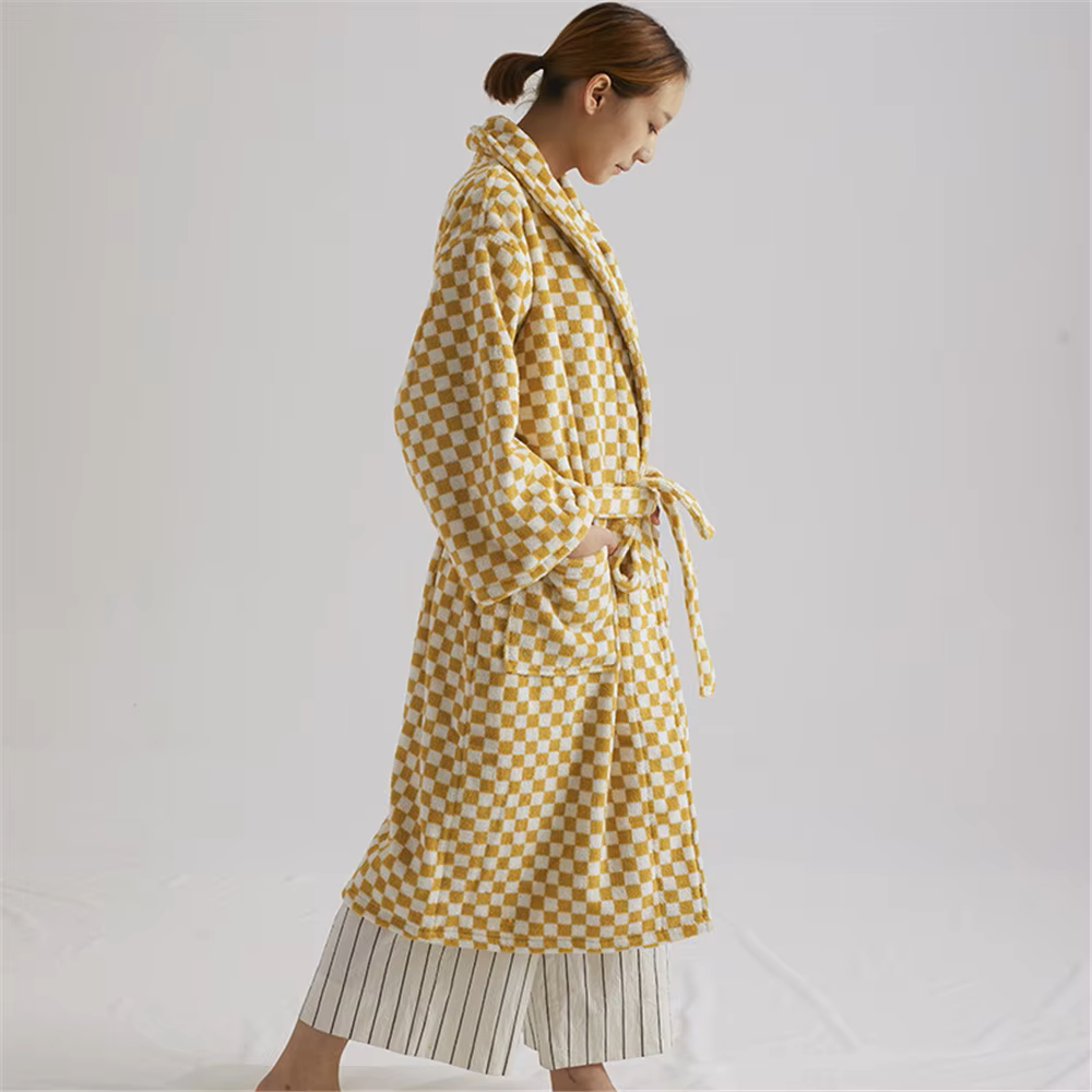 Unisex Retro Checkerboard Cotton Bathrobe